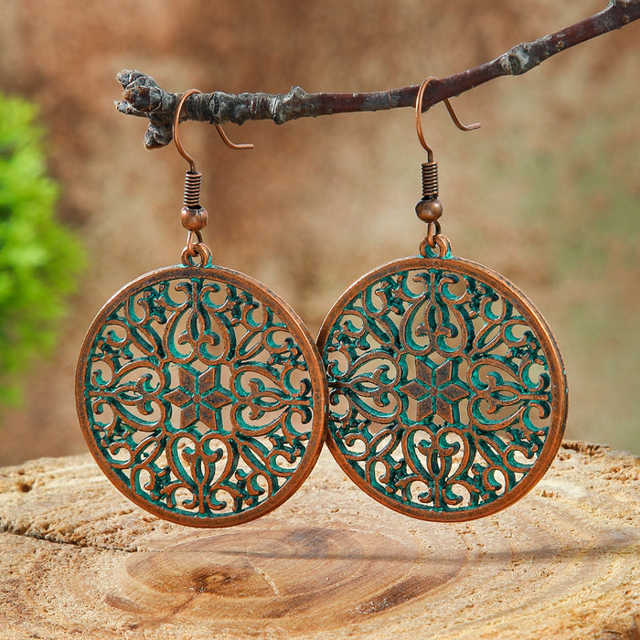 Wholesale Bohemian Hollow Alloy Earrings Vintage Leaf Flower Design Fashion Accessory MOQ≥2