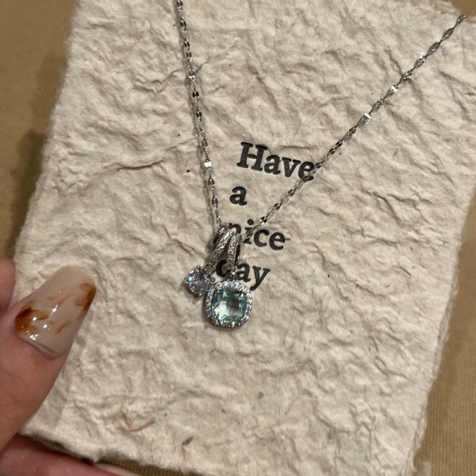 Wholesale Zircon necklace, light luxury and fashionable commuting necklace, collarbone chain pendant, necklace