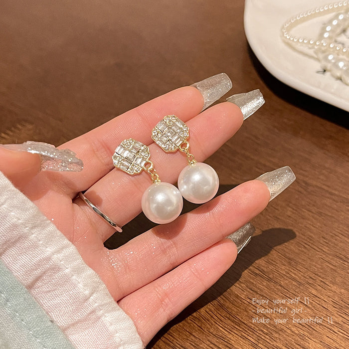 Wholesale Zircon Pearl Earrings