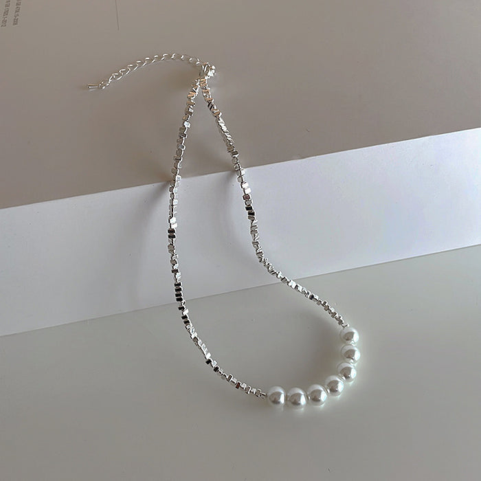 Wholesale Broken silver necklace for women with a niche design, personalized simplicity, versatile temperament, fashionable double-layer pearl necklace, collarbone chain