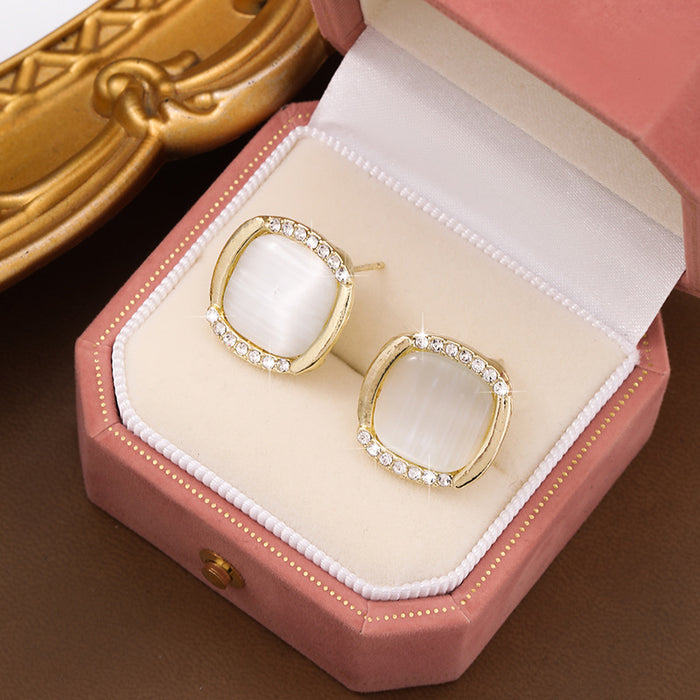 Wholesale S925 Silver Needle Pearl Earrings Women's Fashion Earrings Internet Square Earrings