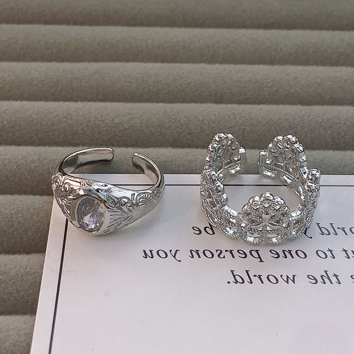 Wholesale Hollow flower ring with versatile design, light luxury and high-end feel