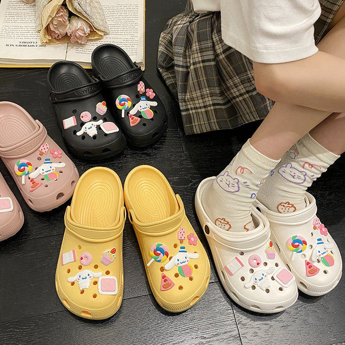 Wholesale cartoon hole shoes for women thick soled toe, anti slip beach slippers, garden shoes