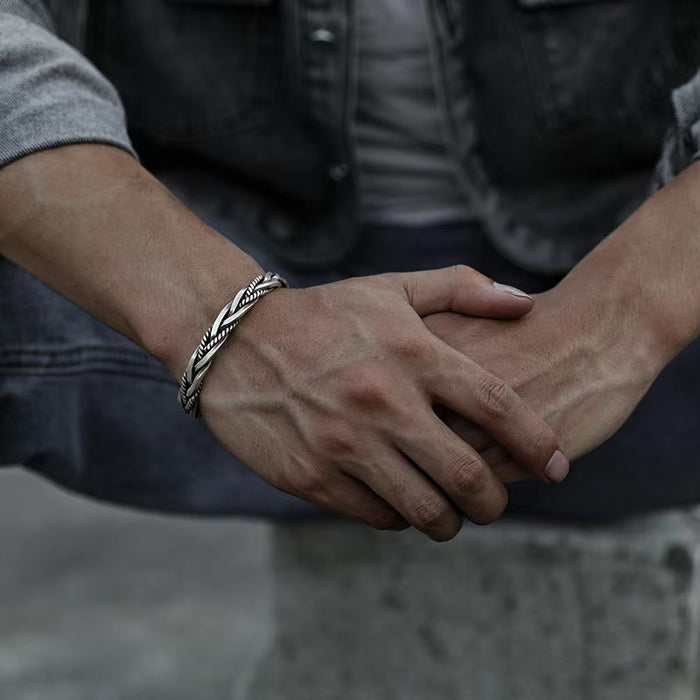 Wholesale Vintage style vintage bracelet with open weave and twisted pattern, fashionable and personalized bracelet