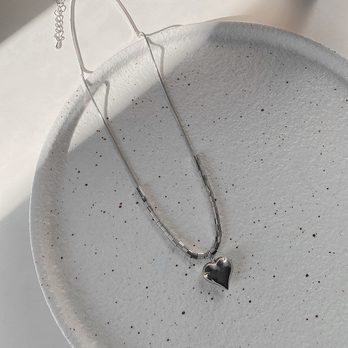 Wholesale Love block necklace, niche design, versatile sweatshirt chain, titanium steel non fading accessory