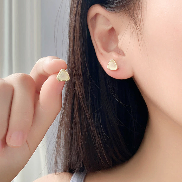 Wholesale Silver needle triangle cat eye stone earring set, light luxury, niche temperament, simple earrings for ear hole care