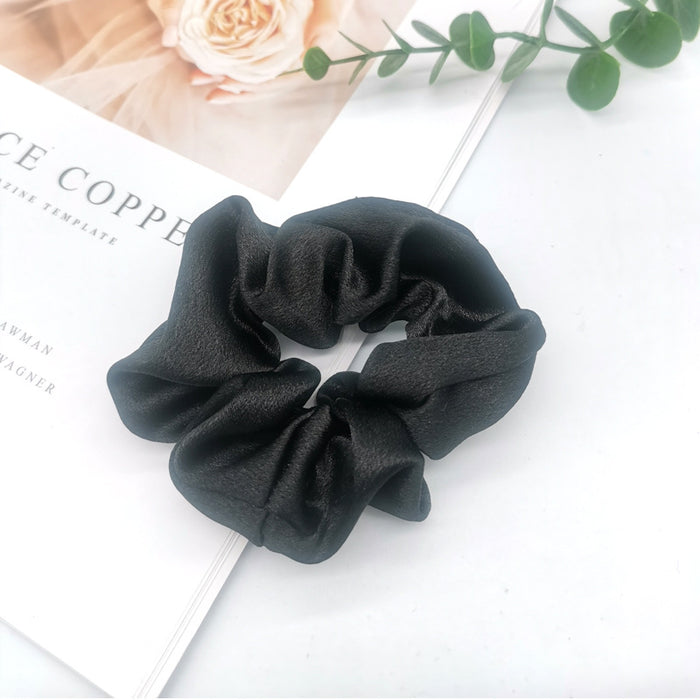 Wholesale Hair accessories: Solid color satin headband, retro and simple, large hair string