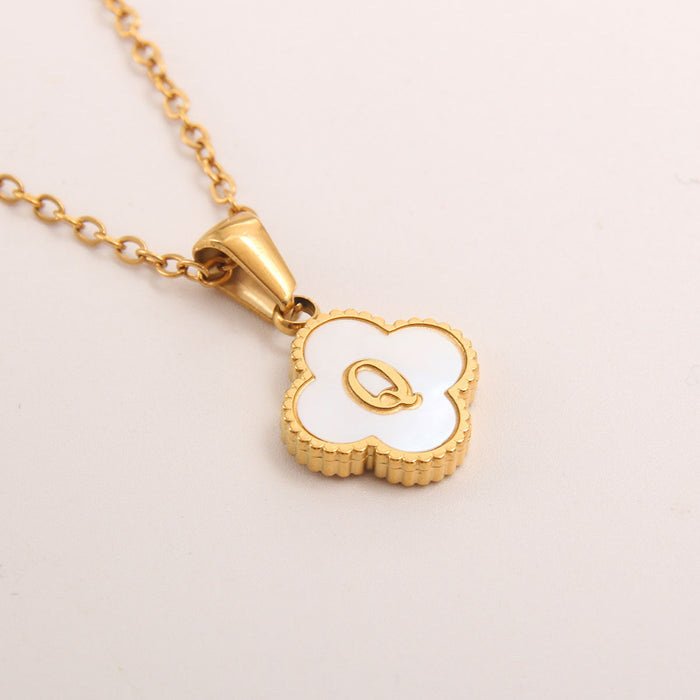 Wholesale gold-plated letter necklace women four-leaf letter pendant necklace jewelry