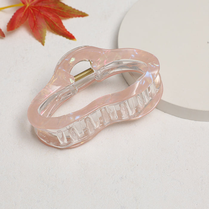 Wholesale New style clip with large hollowed out cloud pattern, high-end hair clip, light luxury style wholesale