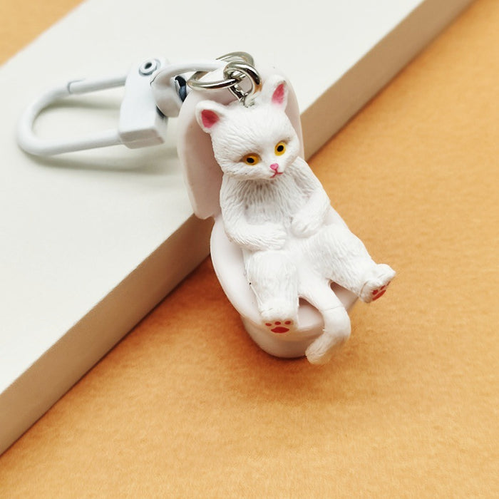 Wholesale Cartoon Sitting Toilet Kitten PVC Keychain JDC-KC-TYS019