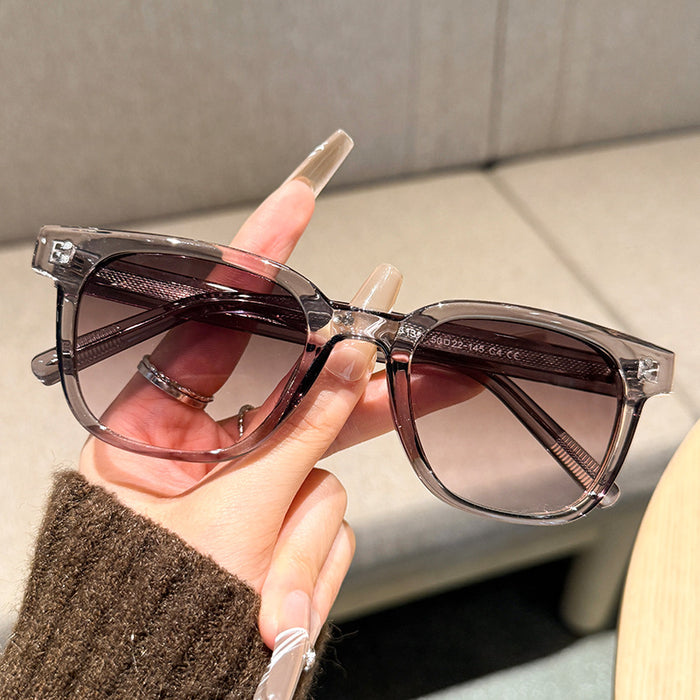 Wholesale Advanced sunglasses for driving, UV resistant and strong light sunglasses can be matched with myopia degree