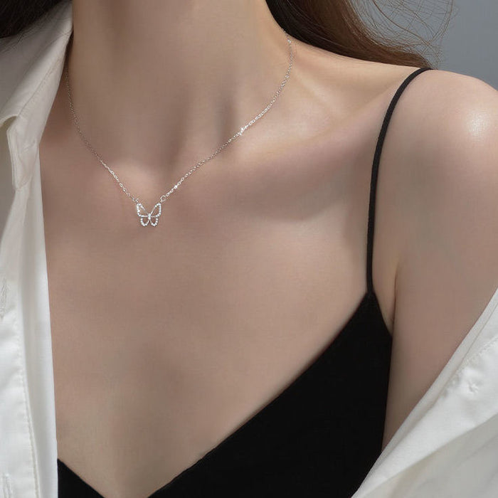 Wholesale Hollow out butterfly studded diamond necklace, elegant collarbone chain, niche design, minimalist forest style necklace
