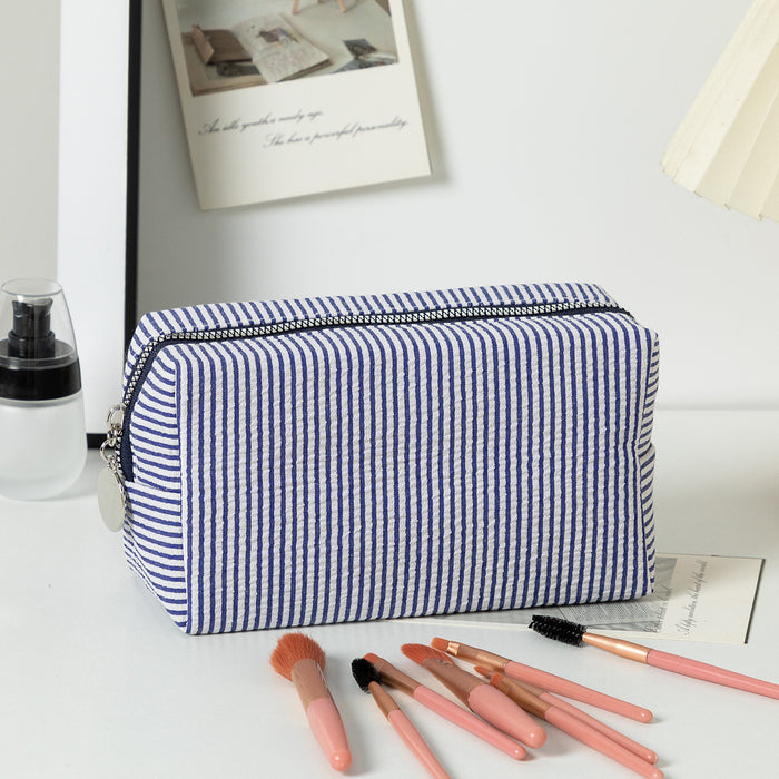 Wholesale Solid Color Clutch Seersucker Large-Capacity Toiletry Cosmetic Bag