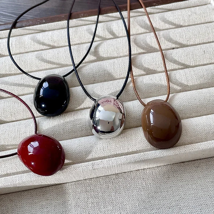 Wholesale Fashionable and versatile long necklace, sweatshirt chain, high-end feeling, collarbone chain