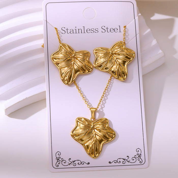 Wholesale RetroEarrings Necklace Stainless Steel Gold-Plated Jewelry