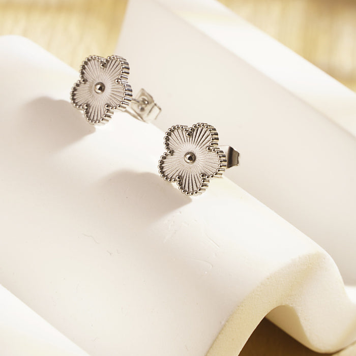 Wholesale Stainless Steel Flower Earrings JDC-ES-LangDi001