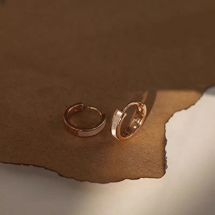 Wholesale Simple plain ring ear buckle for women ear ring