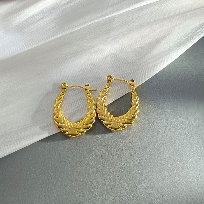Wholesale irregular geometric ear buckle