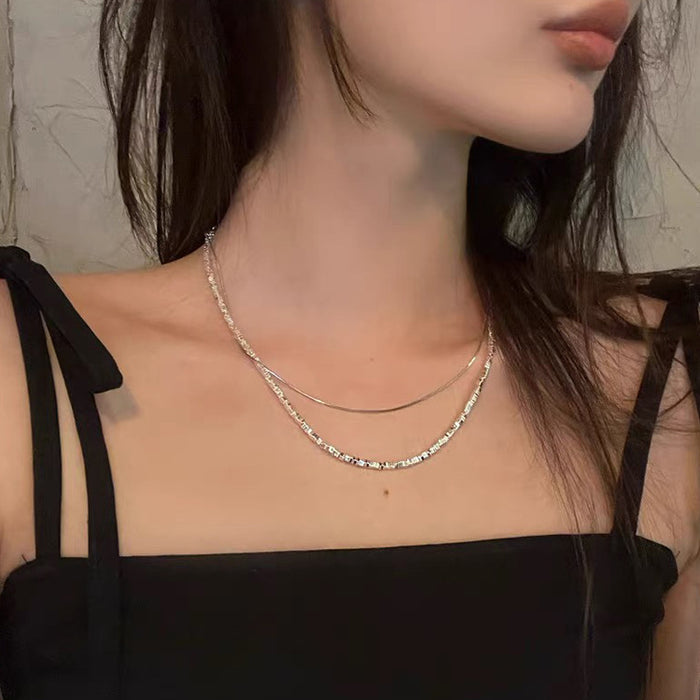 Wholesale Broken silver necklace for women with a niche design, personalized simplicity, versatile temperament, fashionable double-layer pearl necklace, collarbone chain
