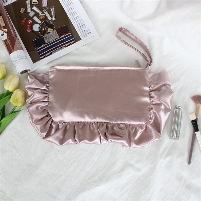 Wholesale Stylish Satin Finish Ruffle Trim Clutch Handbag Wine Red Polyester Small Evening Purse For Women Zipper Closure Party Bag
