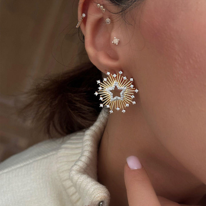 Wholesale Sun eye earrings with niche design, geometric heart earrings, light luxury and high-end star earrings