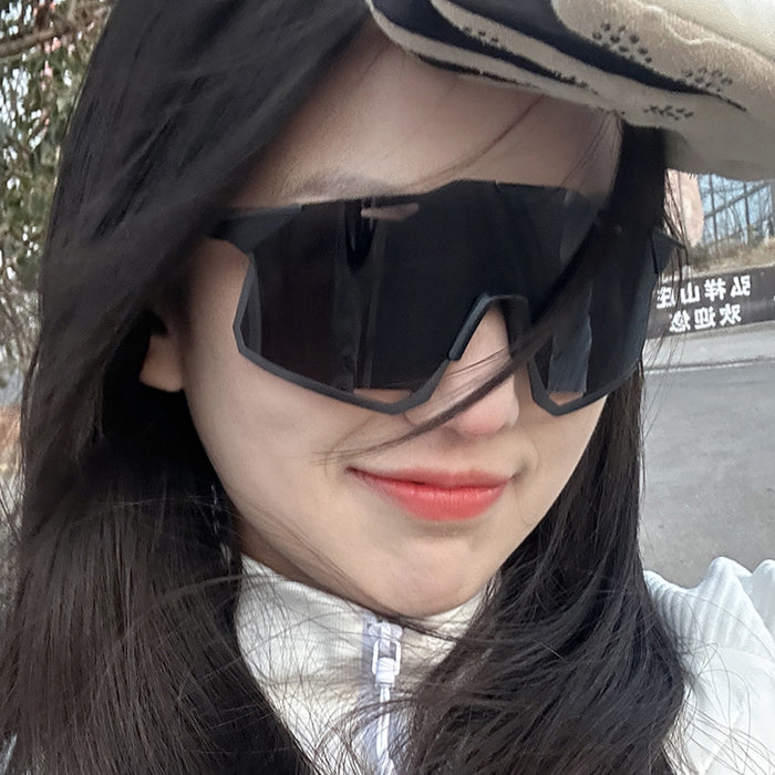 Wholesale Cycling glasses, outdoor sports, windproof and UV resistant sunglasses, frameless sunglasses, day and night dual-use