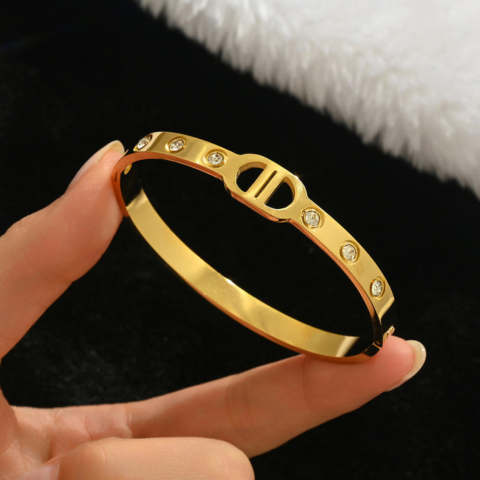 Wholesale Gold Tone Titanium Steel  Bangle Set With Rhinestone Row Trendy Jewelry Accessory For Party Or Everyday Gift