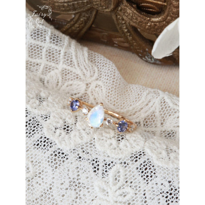 Wholesale Natural Moonlight Stone Water Drop Style High Grade Luxury Ring