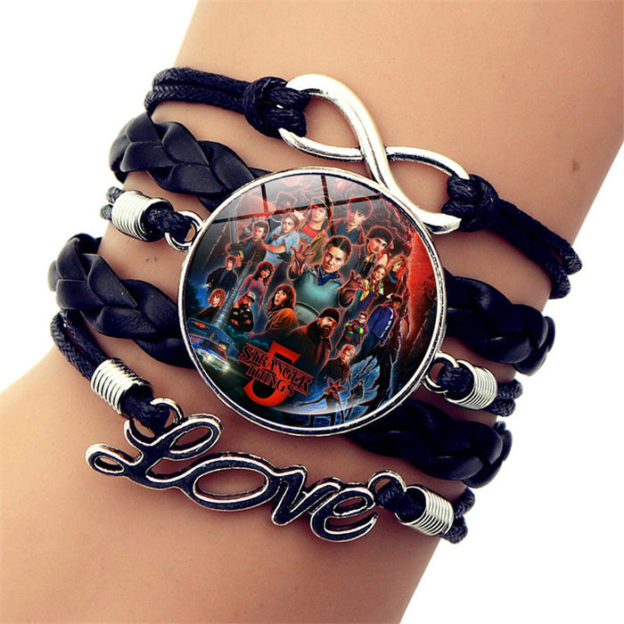 Wholesale Multi-layered leather bracelets with movie themes for men and women.