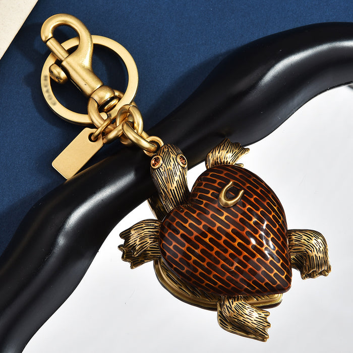 Wholesale Vintage Turtle Heart Bag Charm Keychain Gold Tone Zinc Alloy Fashion Accessory Trendy Gift