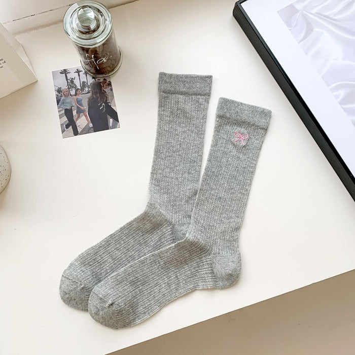 Wholesale Long socks for summer, sweat absorbing, breathable, mesh, thin design, bow embroidery, mid tube stacking socks