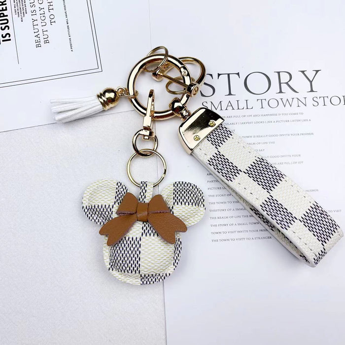 Wholesale New Keychain Creative Presbyopic Key Pendant Car Bag Pendant JDC-KC-YaEn001