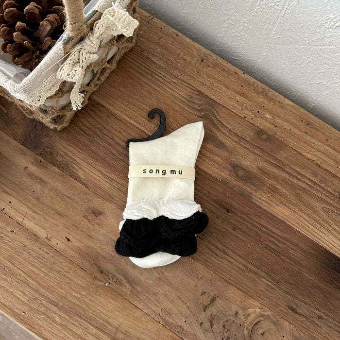 Wholesale Socks with contrasting colors, double-layer socks, cotton lace socks, mid tube socks