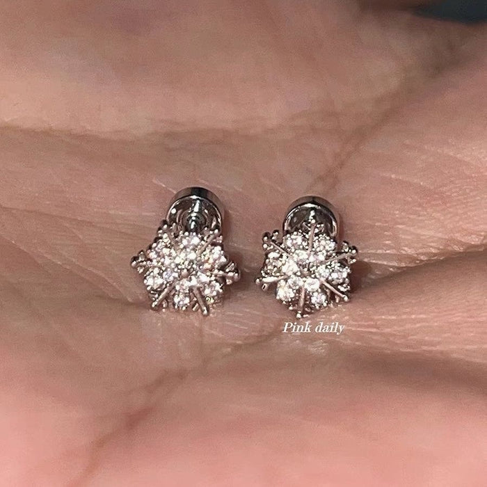 Wholesale 925 Silver Flashing Cochlear Nails, Niche Rhinestones Super Fairy and Versatile