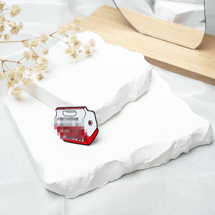 Wholesale Creative Metal Milk Box Brooch Fun English Letter Badge Pin Everyday Fashion Accessory For Boutique Resale