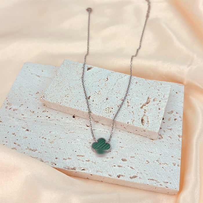 Wholesale Natural Shell Clover Necklace Five Flower Beimu Light Luxury Simple Fashion Stainless Steel Jewelry