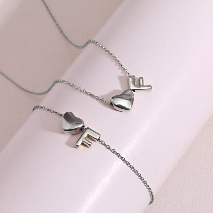 Wholesale Clavicle chain jewelry accessory 26 letter heart pendant titanium steel necklace