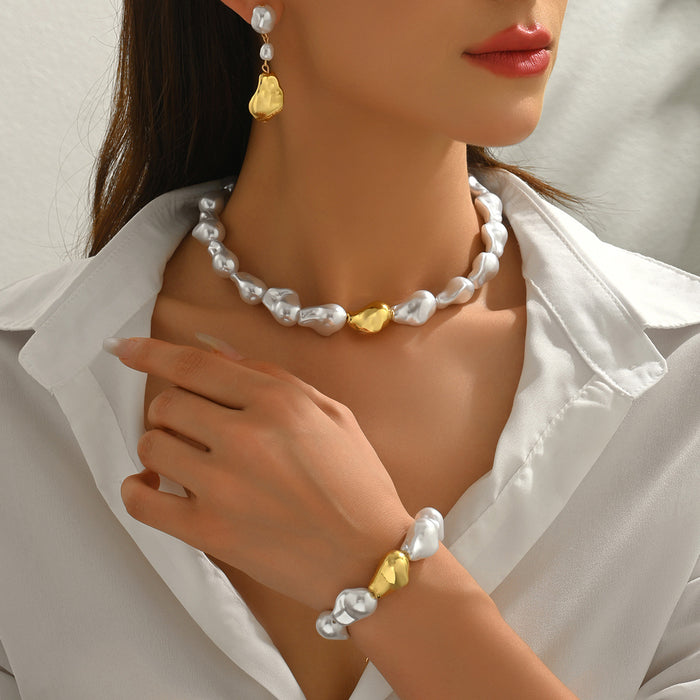 Wholesale  Jewelry French Style Imitation Pearl Baroque Necklace