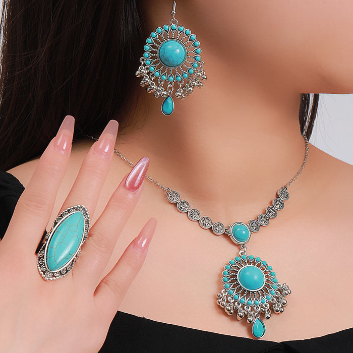 Wholesale Bohemian Turquoise Fringe Earrings and Necklace Set Alloy Jewelry