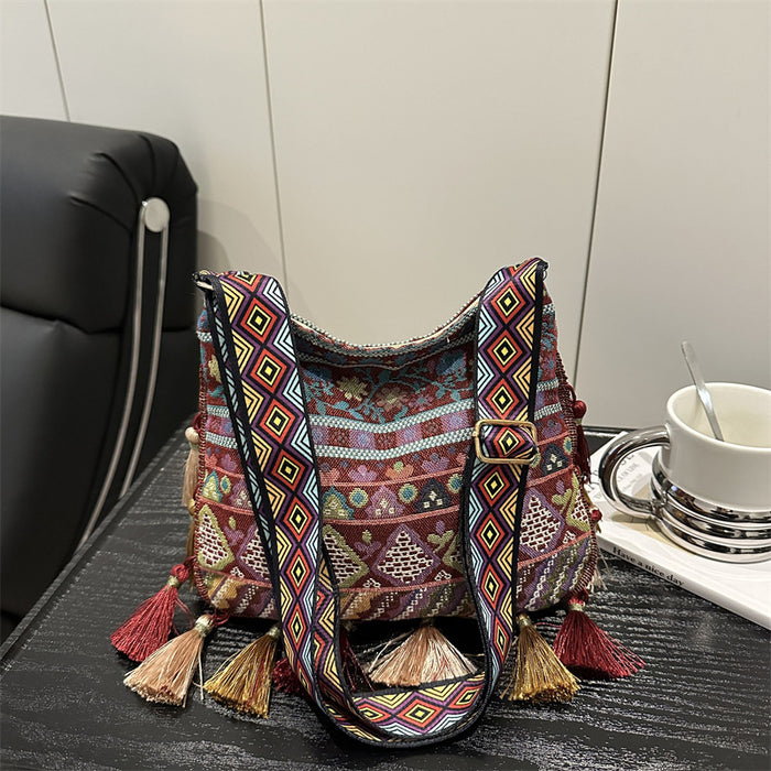 Wholesale Bohemian Tassel Cloth Shoulder Bag - Trendy Street Style for Casual Use