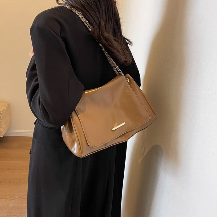 Wholesale Large capacity armpit bag, new high-end and niche tote bag, retro single shoulder crossbody bag