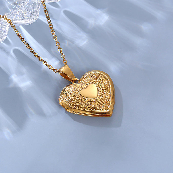 Wholesale Imitation Gold Heart Pendant Necklace Zinc Alloy Valentine' s Day Gift