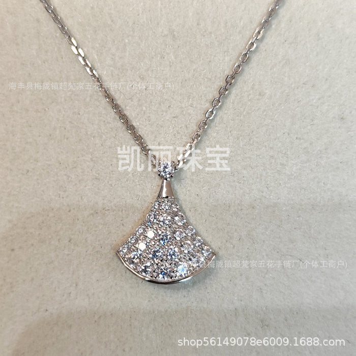 Wholesale Gold Plated Fan Necklace Copper Alloy Jewelry Accessory