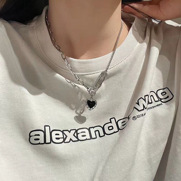 Wholesale Titanium steel necklace with heart-shaped collarbone chain design, niche and versatile, spliced necklace accessory