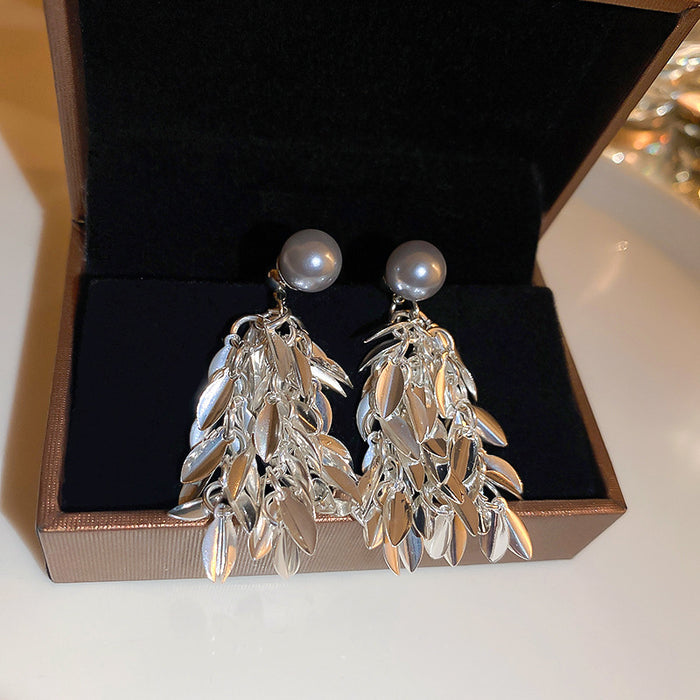 Wholesale metallic leaves tassel imitation pearl silver earrings personality a earrings for women