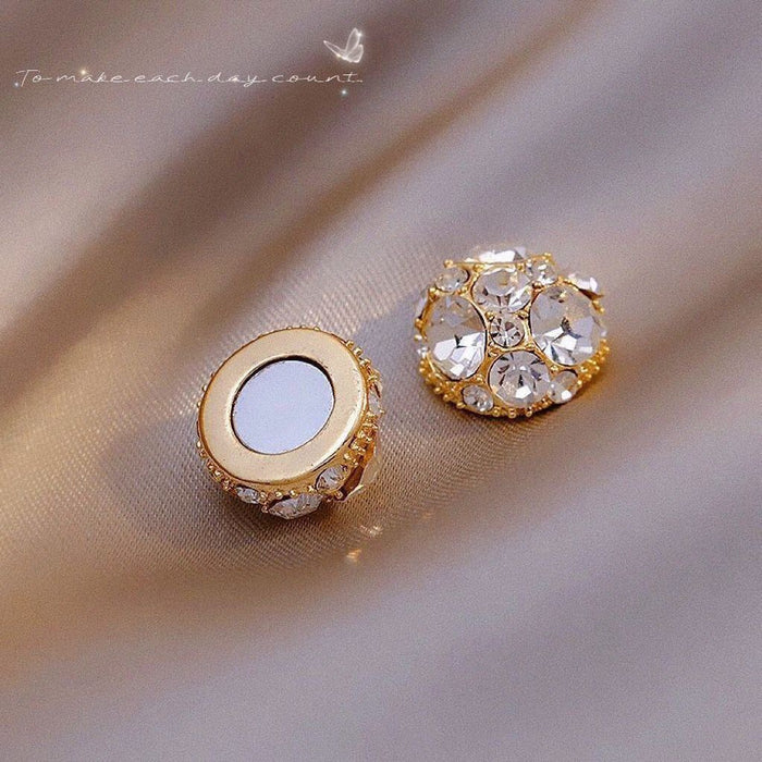 Wholesale Magnetic Earrings Women's Niche Creative Ear Clip Distinctive Ear Jewelry