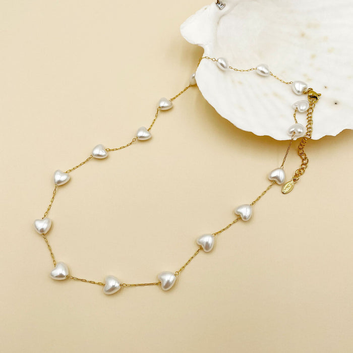 Wholesale Heart-shaped Freshwater Pearl Necklace Chains Light Luxury Girly Elegant Fashion Women's Necklace