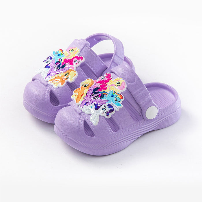 Wholesale Cartoon-themed waterproof and non-slip slippers for home and outdoor use