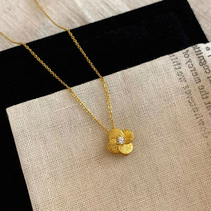 Wholesale Filigree Zircon Flower long necklace