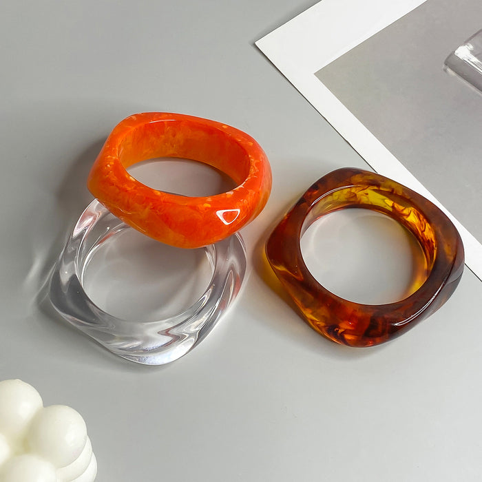 Wholesale Exaggerated design polygonal semi transparent bracelet retro niche bracelet